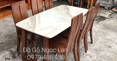 Có Nên Dùng Bàn Ăn Mặt Đá Cho Phòng Bếp Không ?