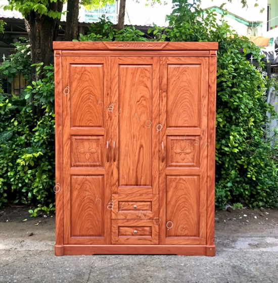 Tủ quần áo 3 cánh gỗ hương đá mẫu hoa thị hiện đại T HD 14