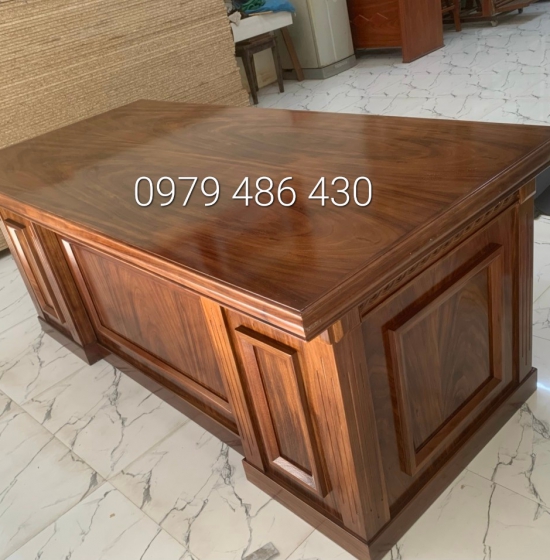 Bàn làm việc gỗ hương xám phun màu óc chó 