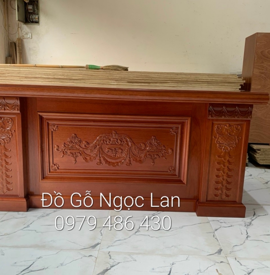 Bàn làm việc gỗ xoan đào hàng cao cấp
