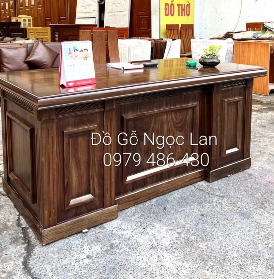 BÀN LÀM VIỆC GIÁM ĐỐC GỖ HƯƠNG XÁM 1M6 MÀU ÓC CHÓ - MẪU BẮT CHỈ