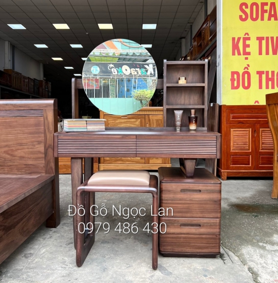 BÀN TRANG ĐIỂM GỖ MUN 1M ĐÈN LES HIỆN ĐẠI
