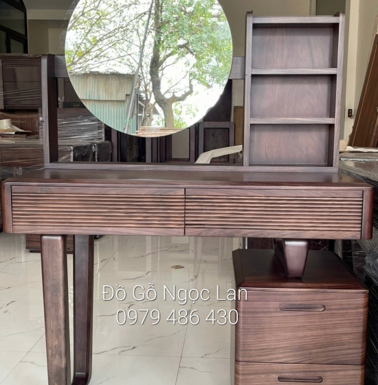 BÀN TRANG ĐIỂM GỖ MUN 1M ĐÈN LES HIỆN ĐẠI