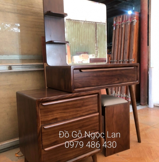 Bàn trang điểm gỗ hương xám phun màu óc chó - hiện đại 