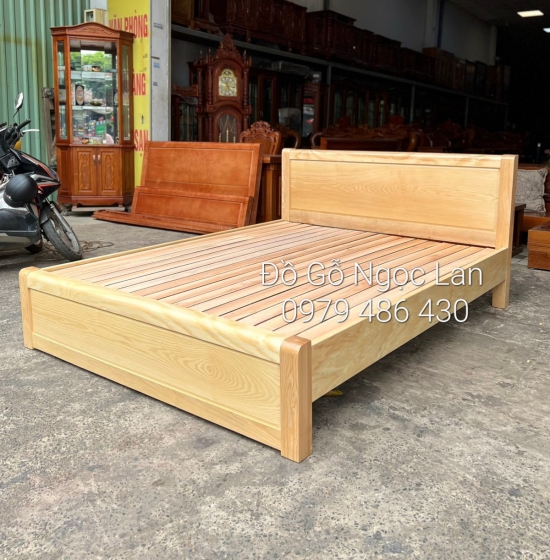 Giường ngủ gỗ sồi nga vạt lan - mẫu chơn 