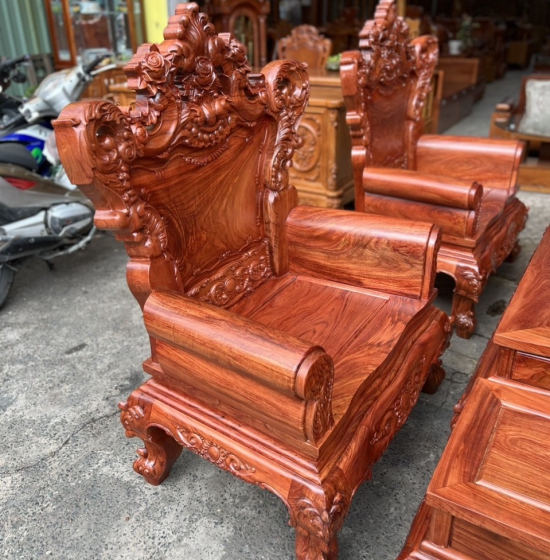 Bộ Salon Gỗ Hương Đá Chạm Hoàng Gia Tay 12 Cao Cấp 