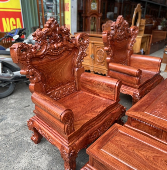 Bộ Salon Gỗ Hương Đá Chạm Hoàng Gia Tay 12 Cao Cấp 