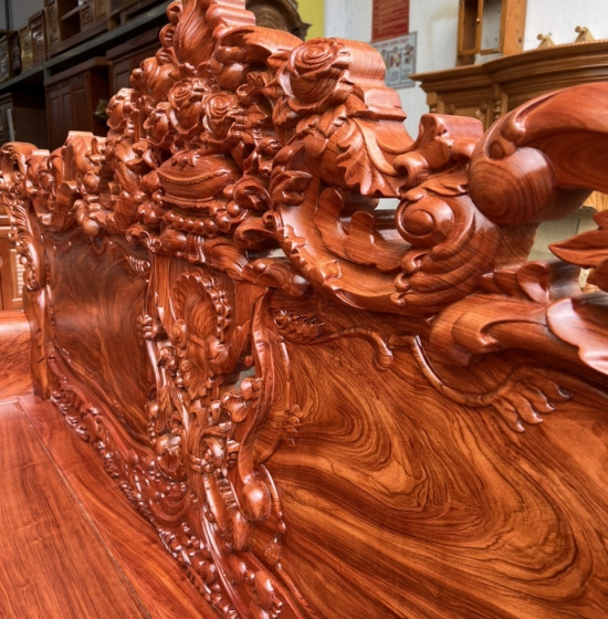 Bộ Salon Gỗ Hương Đá Chạm Hoàng Gia Tay 12 Cao Cấp 