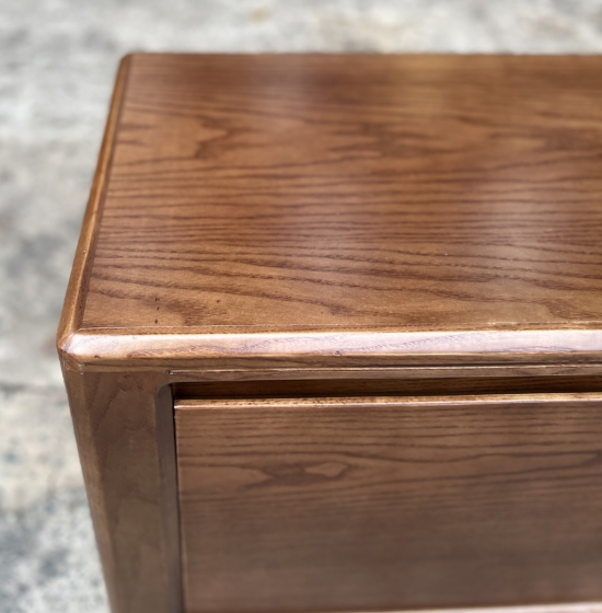 Kệ Ti Vi Gỗ Sồi Nga Lau Màu Hương Chân Xoắn 