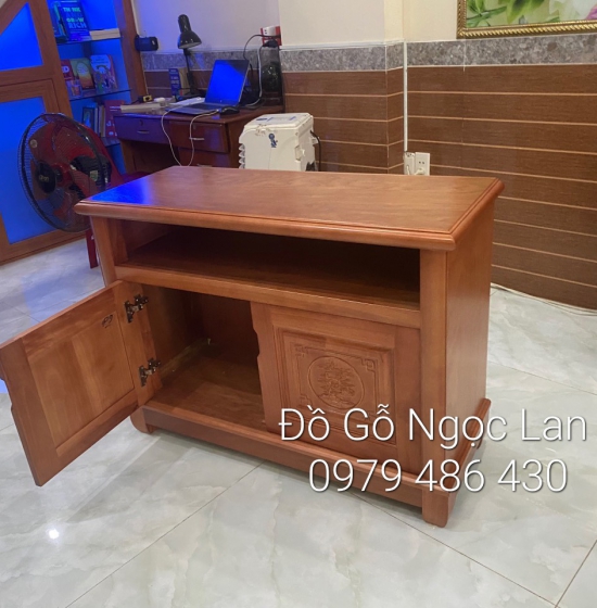 Kệ ti vi gỗ xoan đào đơn giản giá rẻ 80cm và 1m