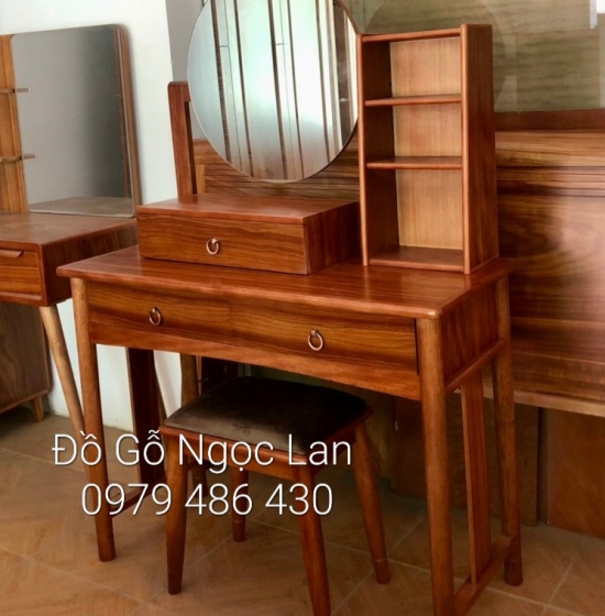 Bàn trang điểm  gỗ cẩm gương tròn 1m hiện đại 