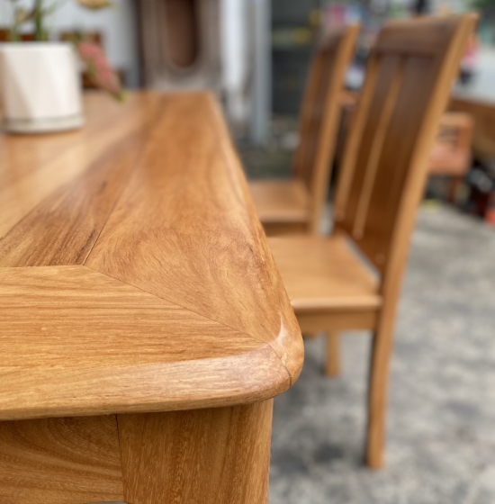 Bộ bàn ăn 8 ghế gỗ gõ cao cấp - sang trọng 