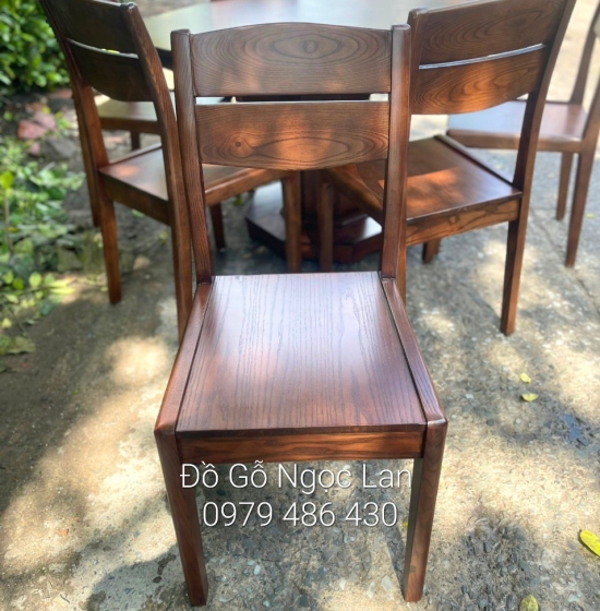 Bộ B àn Ăn Tròn Gỗ Sồi Nga Lau Màu Óc Chó 6 Ghế Hiện Đại 