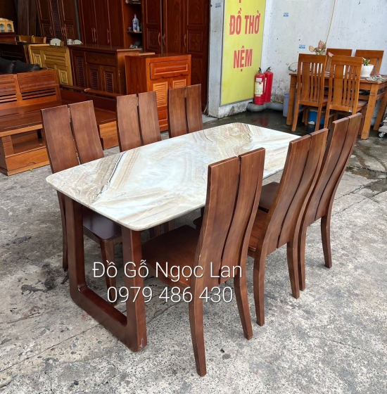 Bàn Ăn Gỗ Sồi Nga Mặt Đá 6 Ghế Lau Màu Óc Chó Chân Choãi 