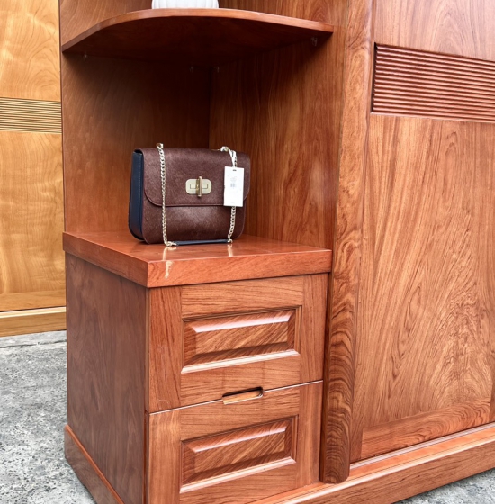 TỦ QUẦN ÁO GỖ HƯƠNG ĐÁ CỬA LÙA 2 CÁNH GÓC TRANG TRÍ - VẾ PHẢI 