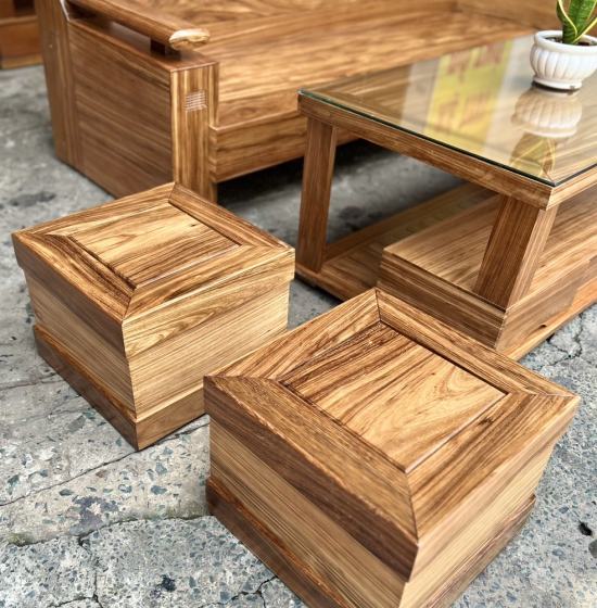 GHẾ SOFA GỖ HƯƠNG XÁM GÓC L 2M1 X 1M6 TAY TRỨNG ,TỰA CONG 