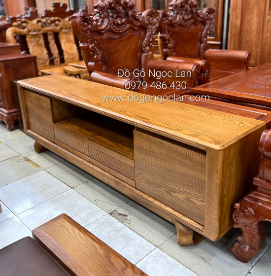 KỆ TIVI GỖ SỒI NGA CHÂN XOẮN LAU MÀU SƠN INCHEM CAO CẤP
