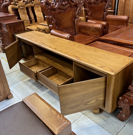 KỆ TIVI GỖ SỒI NGA CHÂN XOẮN LAU MÀU SƠN INCHEM CAO CẤP