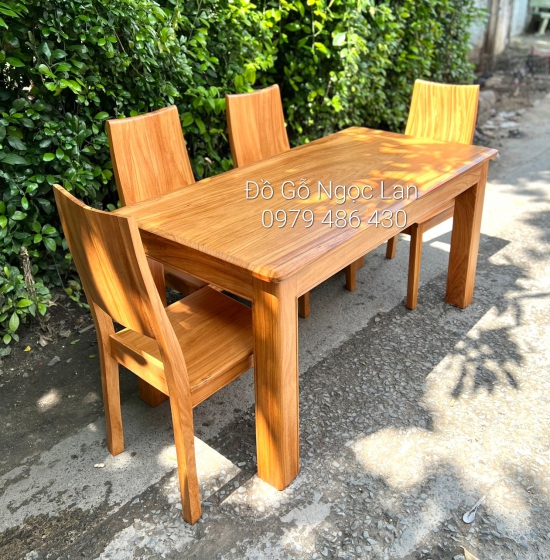 BÀN ĂN GỖ GÕ ĐỎ 4 GHẾ MẶT NGUYÊN KHỐI - HIỆN ĐẠI