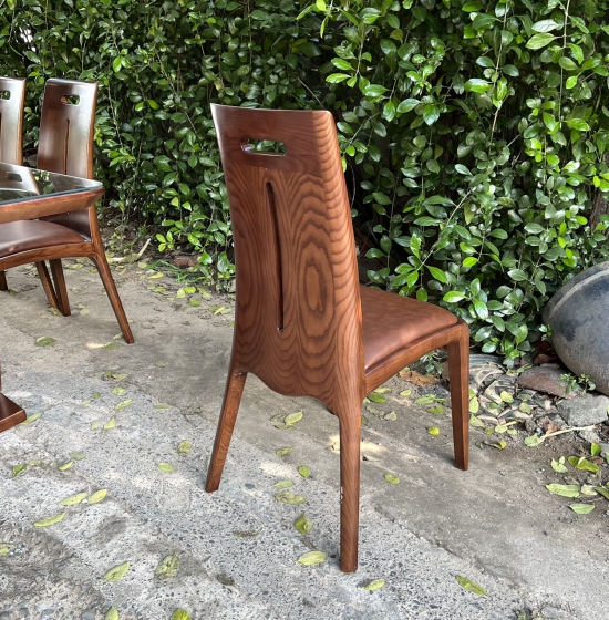 BÀN ĂN GỖ SỒI NGA LAU MÀU ÓC CHÓ 6 GHẾ KÈM NỆM - SANG TRỌNG 