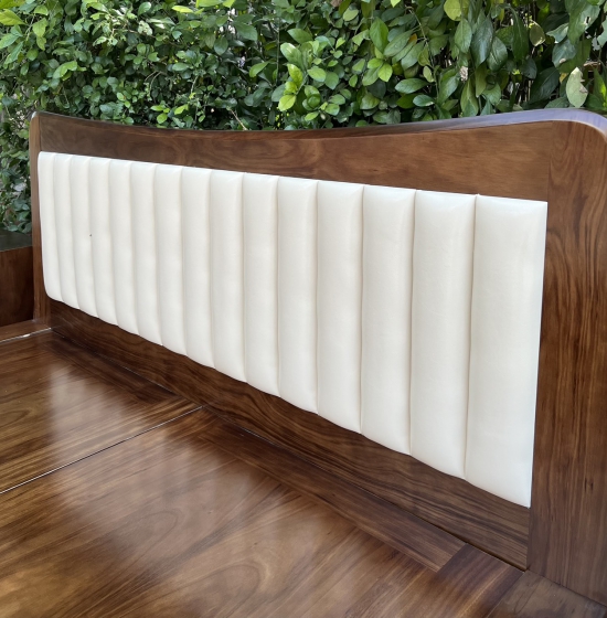 GIƯỜNG NGỦ GỖ HƯƠNG XÁM KIỂU NHẬT CHÂN QUỲ HIỆN ĐẠI - MÀU ÓC CHÓ BỌC NỆM 