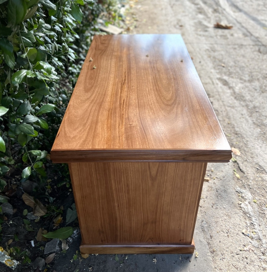 BÀN LÀM VIỆC GỖ HƯƠNG XÁM 1M4 MẪU HOA DÂY BỀN ĐẸP - BLV 0034 