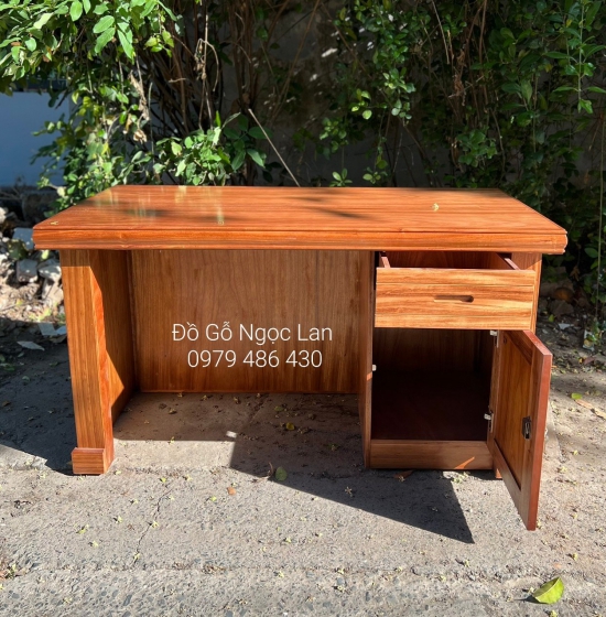Bàn Làm Việc Gỗ Hương Xám Mẫu Hoa Dây 1m6 BLV 044