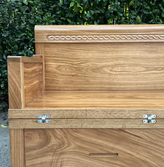 GIƯỜNG GẤP GỌN GỖ HƯƠNG XÁM KẾT HỢP BÀN ĐÔN TIỆN ÍCH 