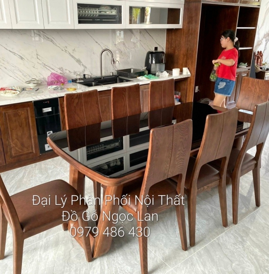 Bàn Ăn 8 Ghế Gỗ Sồi Nga Lau Màu Óc Chó Chân Choãi Hiện Đại BA 320