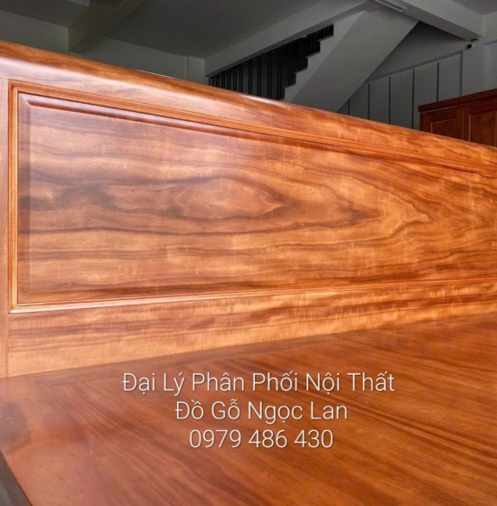 GIƯỜNG NGỦ GỖ CẨM PHẢN LIỀN MẪU CỔ HOA - HIỆN ĐẠI