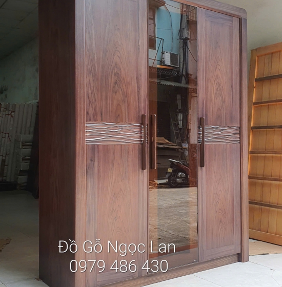 TỦ QUẦN ÁO 3 CÁNH GỖ ÓC CHÓ MẪU SÓNG KẾT HỢP CÁNH KÍNH - HIỆN ĐẠI 