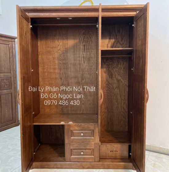 Tủ Quần Áo 3 Cánh Gỗ Sồi Màu Óc Chó Mẫu Hoa Thị Cao Cấp