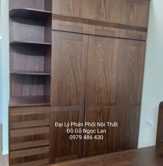 Tủ Quần Áo Gỗ Mun 3 Cánh Kèm Kệ Trang Trí Vế Trái Cao 2 Tầng - Hiện Đại 