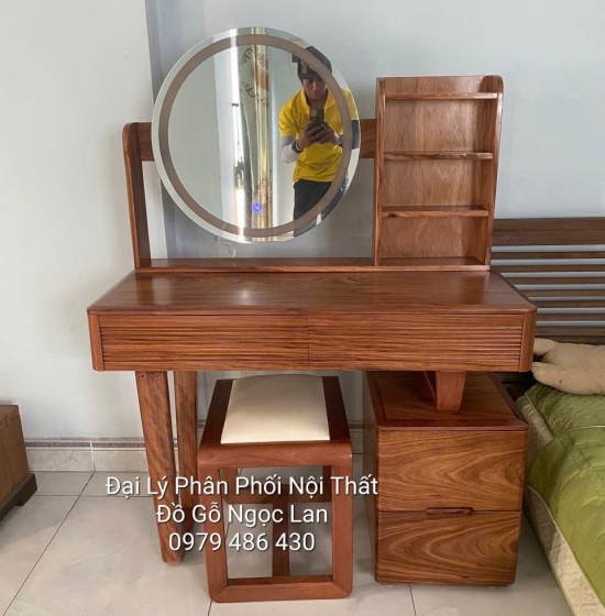 Bàn Trang Điểm Gỗ Hương Xám Đèn Cảm Ứng Thông Minh - Hiện Đại 