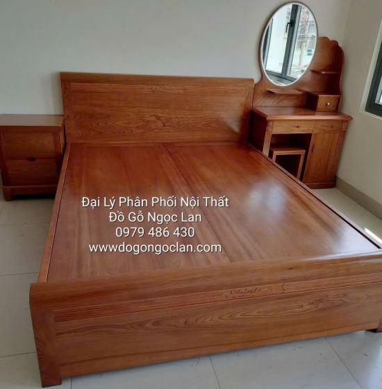 Bộ Phòng Ngủ Gỗ Xoan Đào Mẫu Trơn Gồm 3 Chi Tiết 